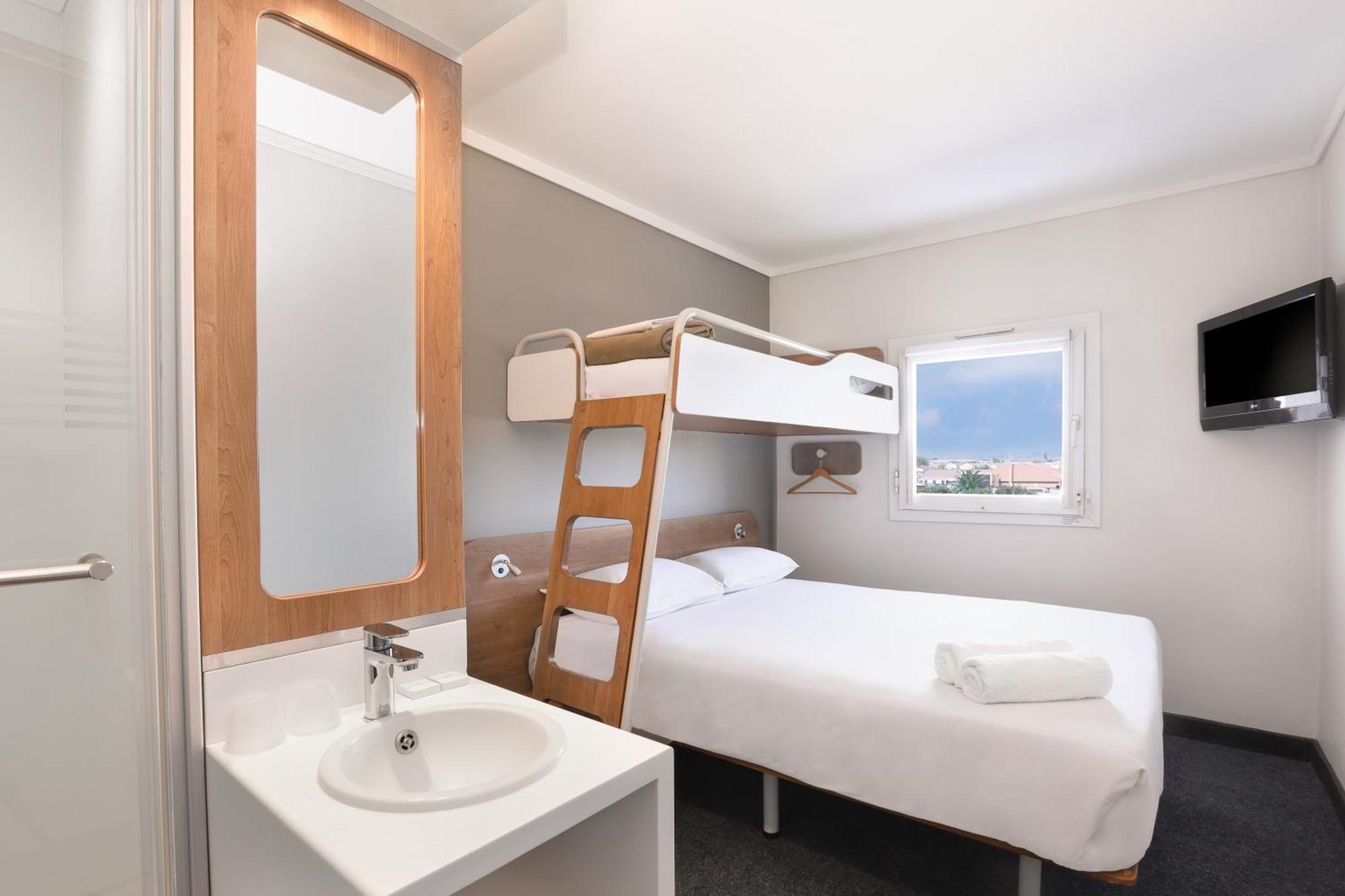 Sun1 Milnerton Hotel Cape Town Bagian luar foto
